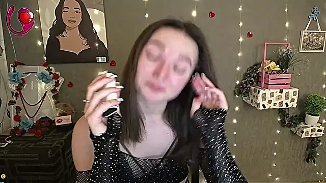  Barbie Kiss  online show from 03-01-25, 09:51