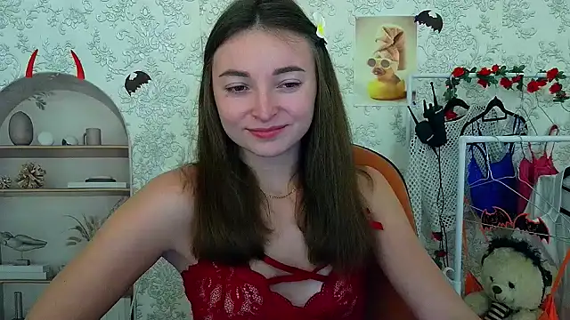  Barbie Kiss  online show from 10-25-25, 02:24