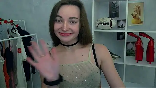  Barbie Kiss  online show from 01-18-26, 03:27