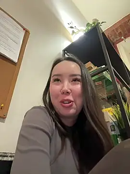 Asian Asami online show from 03-09-25, 05:17