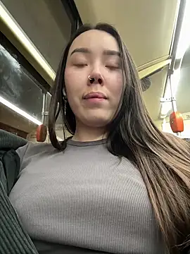 Asian Asami online show from 03-17-25, 06:32