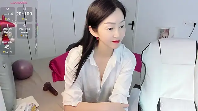 Snapshot of paopao-a chatting on 05-27-26, 02:14 paopao-a online show from 05-27-26, 02:14