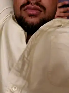 Snapshot of yourdreamman0705 chatting on 01-06-25, 06:52 yourdreamman0705 online show from 01-06-25, 06:52