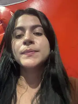 CoralineKam1 online show from 03-04-25, 12:29