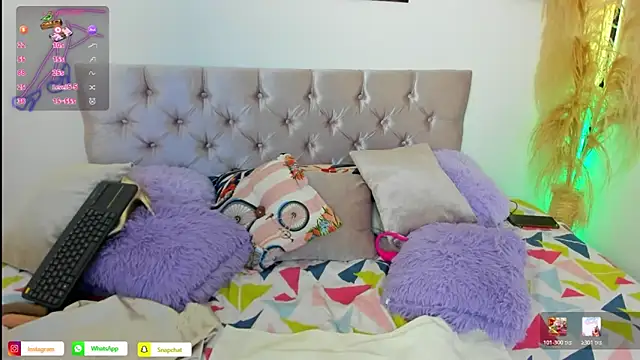 alanavega11 online show from 01-10-26, 01:24