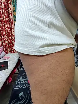 Snapshot of PawanHyd7 chatting on 11-28-25, 01:41 PawanHyd7 online show from 11-28-25, 01:41