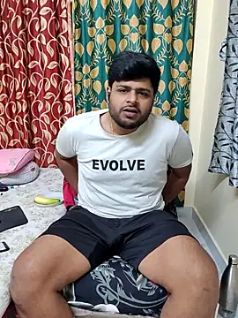 Snapshot of PawanHyd7 chatting on 11-30-25, 10:58 PawanHyd7 online show from 11-30-25, 10:58