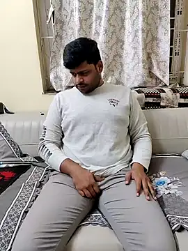 Snapshot of PawanHyd7 chatting on 12-17-25, 06:14 PawanHyd7 online show from 12-17-25, 06:14