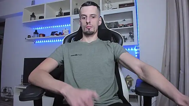 ToddClaytonn online show from 11-06-25, 01:50