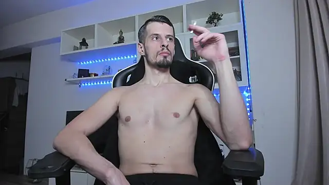 ToddClaytonn online show from 12-21-25, 01:35