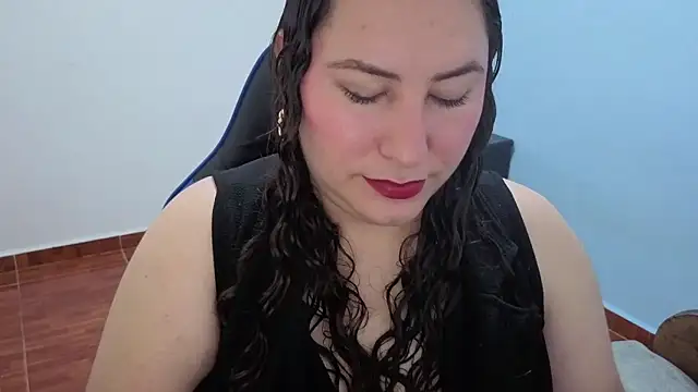catalina boobs online show from 06-03-26, 10:15