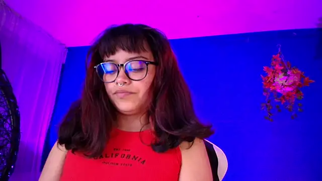 Snapshot of vanelope11 chatting on 07-16-26, 02:39 vanelope11 online show from 07-16-26, 02:39