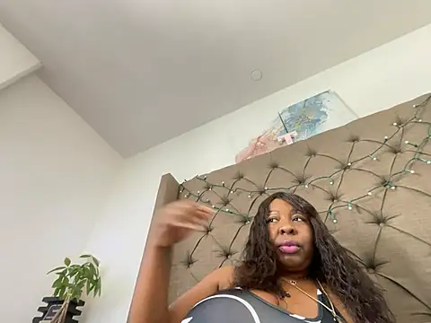 XXXLollipopsJuicy online show from 04-29-26, 07:31