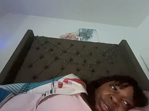 XXXLollipopsJuicy online show from 04-30-26, 10:25