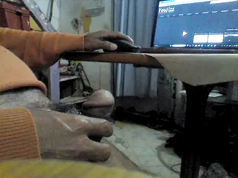 Snapshot of tu_poeta chatting on 11-07-25, 04:56 tu poeta online show from 11-07-25, 04:56