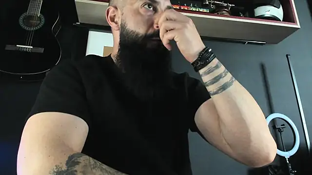 axxelrich  online show from 02-10-25, 09:58