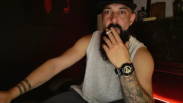 axxelrich  online show from 11-21-25, 04:44