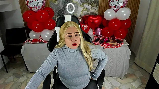 Danna topless online show from 02-21-25, 12:06