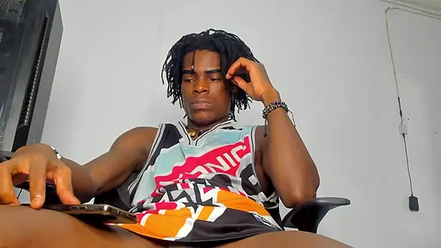 Snapshot of darwinjhonson chatting on 12-12-24, 10:24 darwinjhonson online show from 12-12-24, 10:24