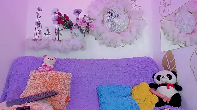 Ariadna Evangeline online show from 04-09-26, 06:19