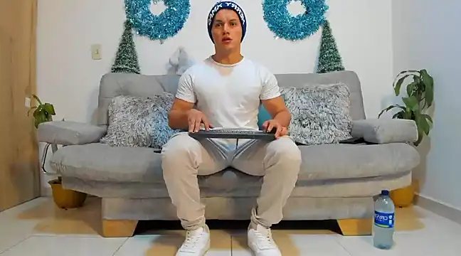 julian wallace online show from 12-25-24, 01:53