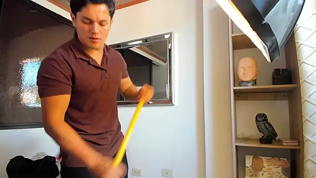 julian wallace online show from 04-04-26, 08:06