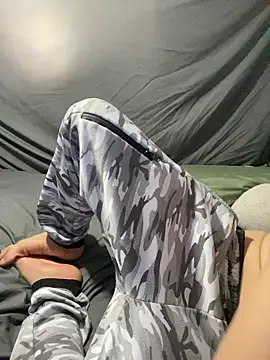 BigMac1596 online show from 12-16-25, 02:11