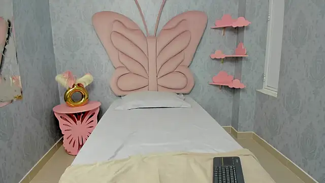 MaddyCute4u online show from 02-12-25, 11:40