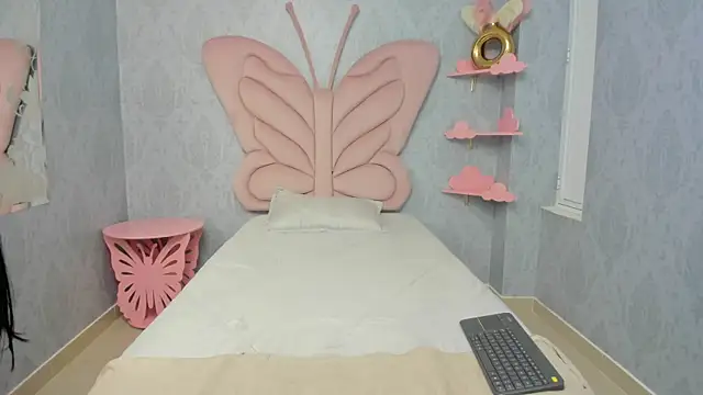 MaddyCute4u online show from 02-26-25, 11:52