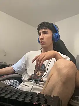 gojo satoru 18 online show from 10-21-25, 04:08