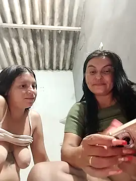 Snapshot of Horny-Mommy-Dirty chatting on 09-22-25, 04:14 Horny-Mommy-Dirty online show from 09-22-25, 04:14