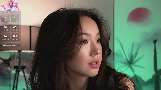 Snapshot of Lin_kun chatting on 11-04-25, 12:10 Lin kun online show from 11-04-25, 12:10