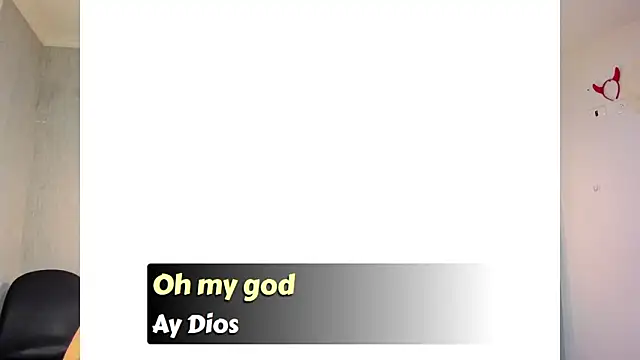 Snapshot of Clarigil chatting on 03-04-26, 01:50 Clarigil online show from 03-04-26, 01:50