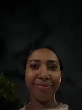 Snapshot of GabrielaLugo chatting on 07-21-26, 02:25 GabrielaLugo online show from 07-21-26, 02:25