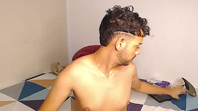 Logan cocky online show from 01-11-25, 03:23