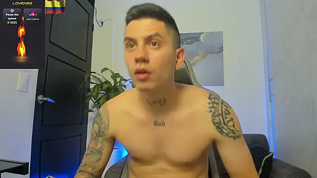 Yeiko Romero  online show from 10-24-25, 10:50