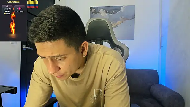 Yeiko Romero  online show from 11-08-25, 08:51