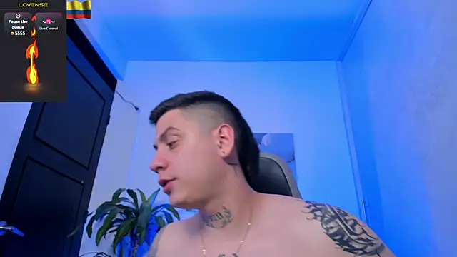 Yeiko Romero  online show from 01-18-26, 09:13