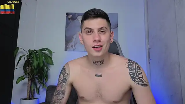 Yeiko Romero  online show from 04-13-26, 06:19