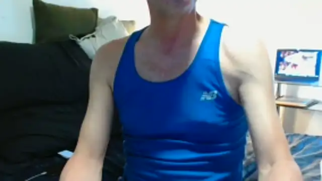 Snapshot of ImYourXtoy chatting on 06-18-26, 06:23 ImYourXtoy online show from 06-18-26, 06:23
