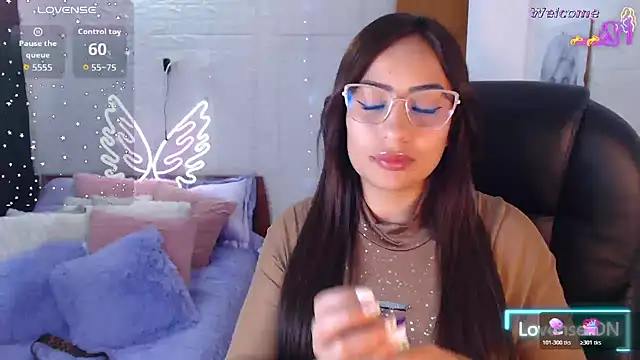Snapshot of Paulina_627 chatting on 06-05-26, 09:09 Paulina 627 online show from 06-05-26, 09:09