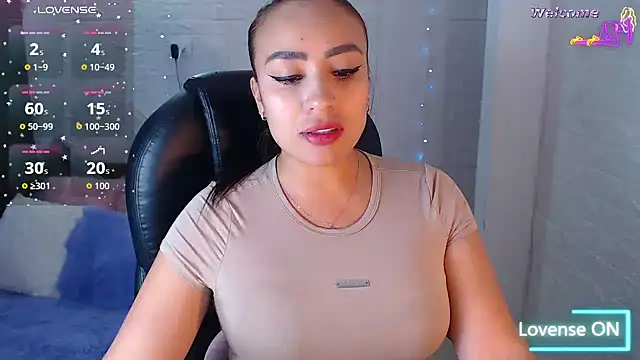 Snapshot of Paulina_627 chatting on 07-14-26, 05:51 Paulina 627 online show from 07-14-26, 05:51