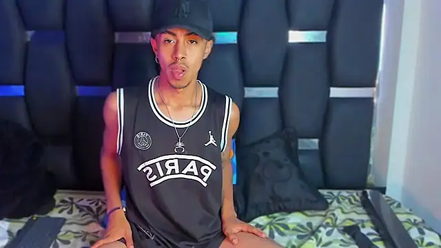 RyanRizzo online show from 11-24-25, 07:57