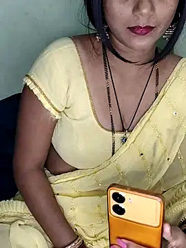 Snapshot of PUNAM_BABY1 chatting on 03-17-25, 06:00 PUNAM BABY1 online show from 03-17-25, 06:00