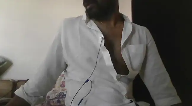 Snapshot of pushparajmodda chatting on 03-06-25, 03:35 pushparajmodda online show from 03-06-25, 03:35