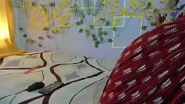 Snapshot of aarjulove chatting on 06-24-26, 10:25 aarjulove online show from 06-24-26, 10:25