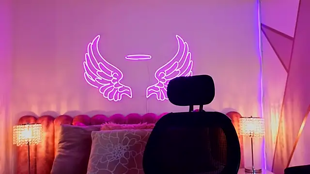  scarletmoore online show from 09-23-25, 08:39