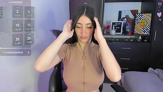 Emilytafur online show from 01-13-25, 06:38