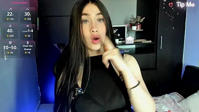 Emilytafur online show from 05-30-26, 08:28