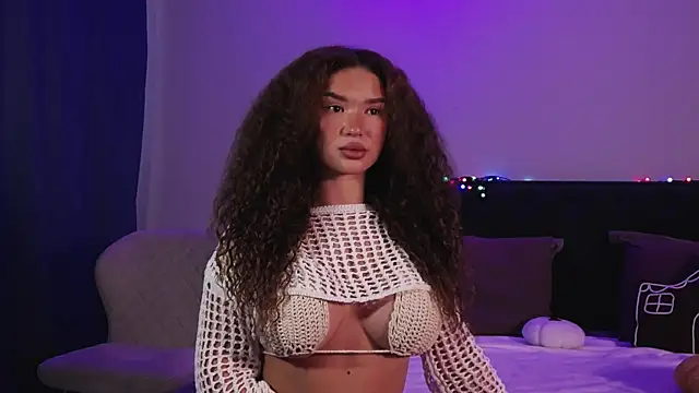 Snapshot of Denise_Garciia chatting on 07-04-26, 12:44 Denise Garciia online show from 07-04-26, 12:44